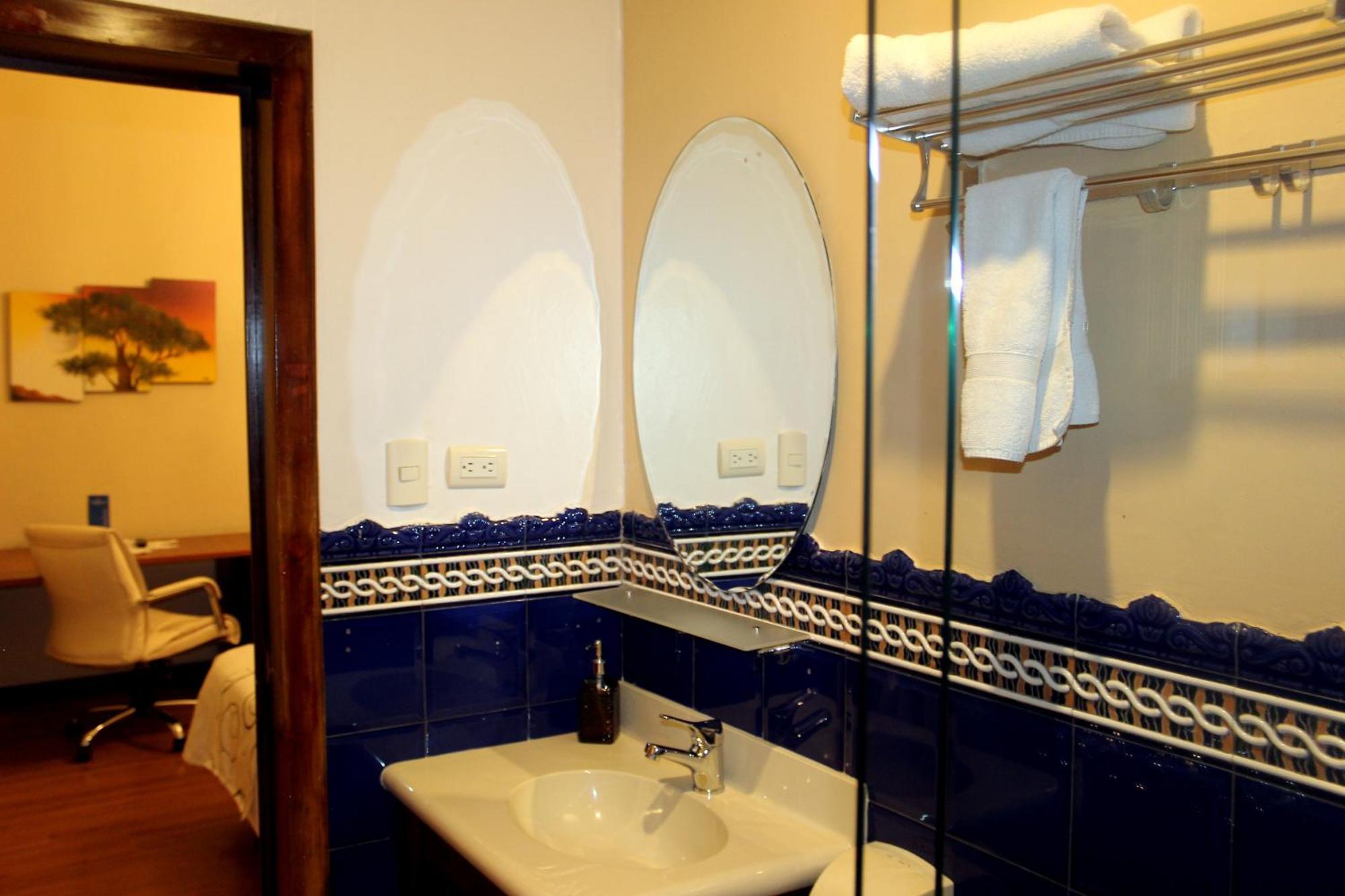Hotel La Casona Куэнка Экстерьер фото