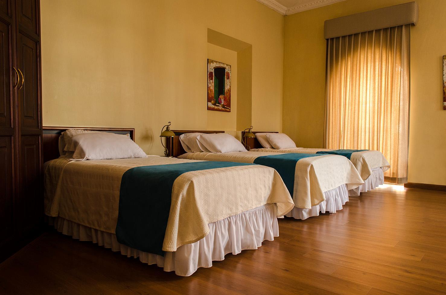 Hotel La Casona Куэнка Экстерьер фото